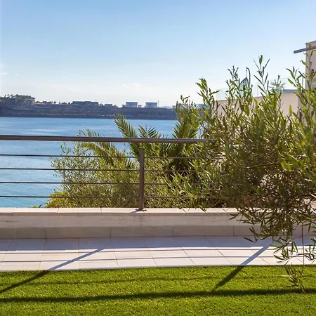 Apartament 2 Bedroom In *